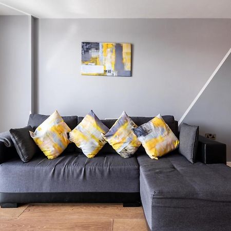 Lovely 2Br Apt In Sheffield City Centre מראה חיצוני תמונה